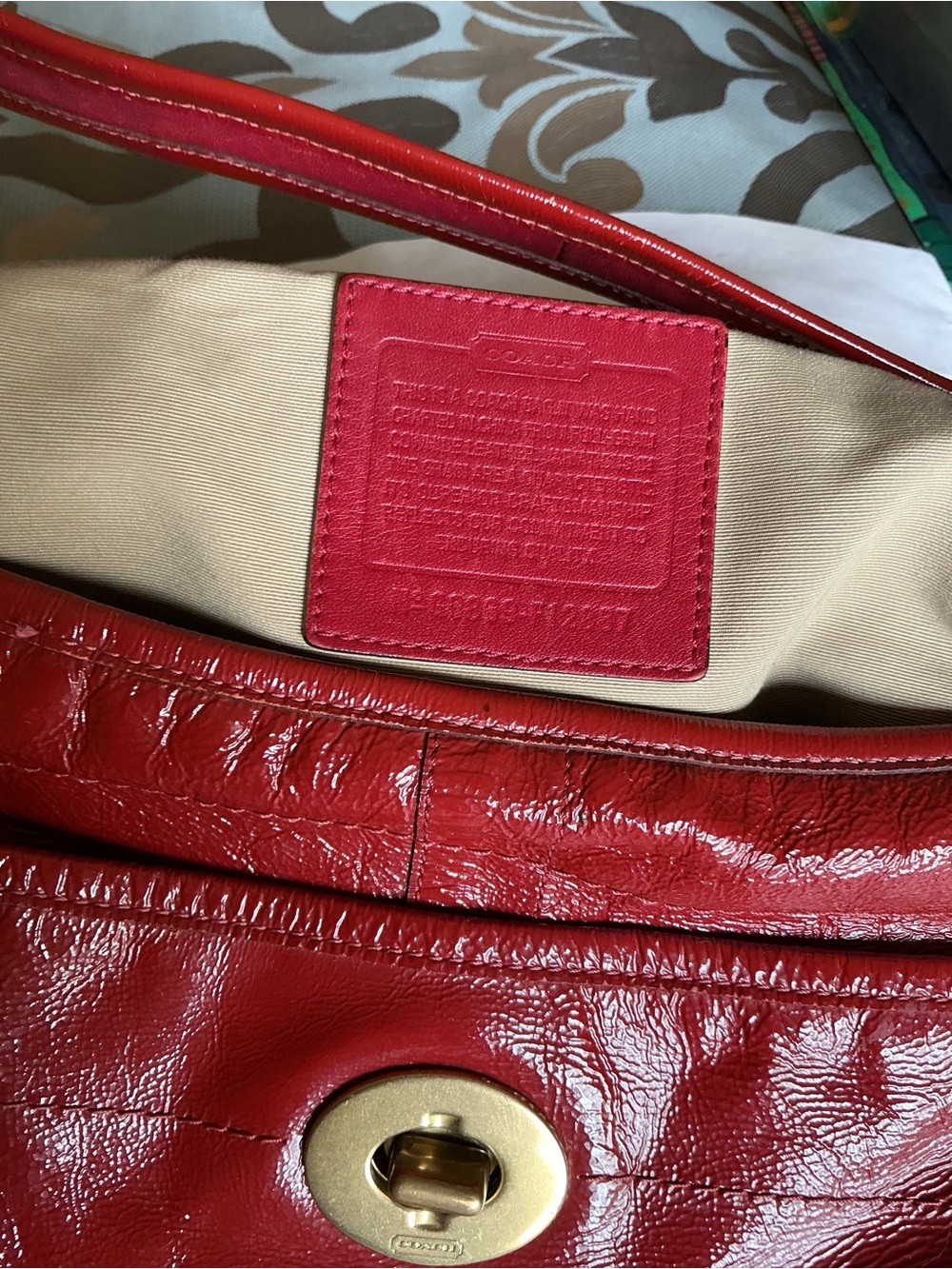 Coach Red Leather Shoulder Bag with Turn-Lock Pocket - Picture 6 of 15